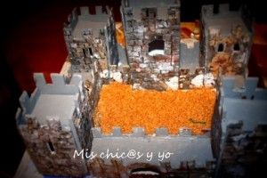 maqueta  escolar de un castillo medieval