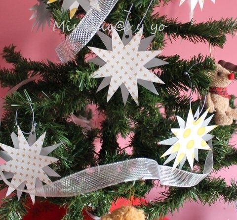 Estrellas de papel y cartulina