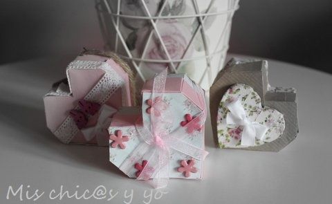 Cajas de corazón de cartulina