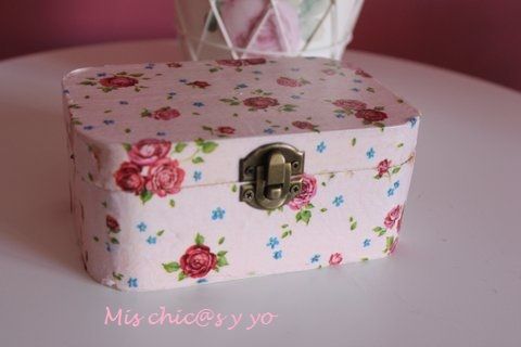 Caja forrada servilleta