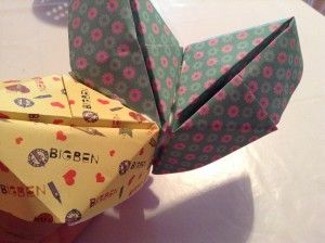 Guirnalda de barcos de papel