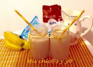 Smoothie de coco y plátano
