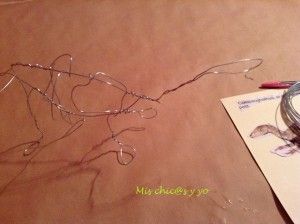 Manualidad de dinosaurio