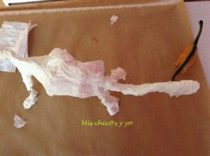 Dinosaurio de papel maché