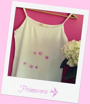 Decorando camisetas con estampado stencil