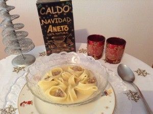 Caldo de Navidad Aneto con galets rellenos
