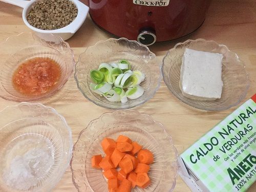lentejas veganas en olla Crock-Pot ingredientes
