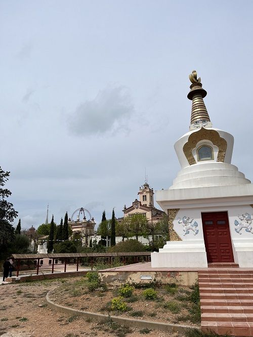 Estupa monasterio budista Garraf