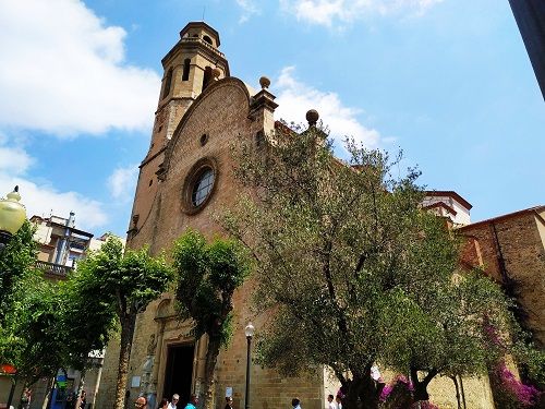 Fachada de la Iglesia de Santa María y san Nicolás