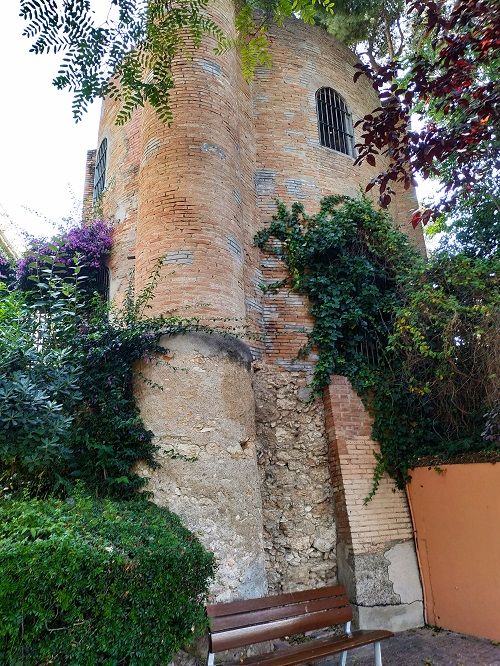  Molino del s. XX, De la mà d'Esplugues