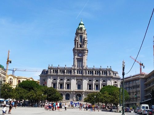 Fachada del ayuntamiento de Oporto