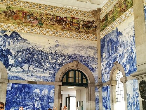 Detalle de azulejos, estación de san Benito, Oporto