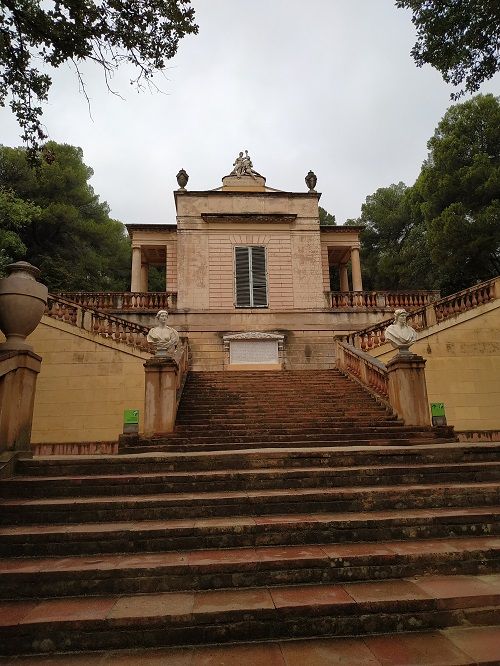 Pabellón neoclásico, Horta