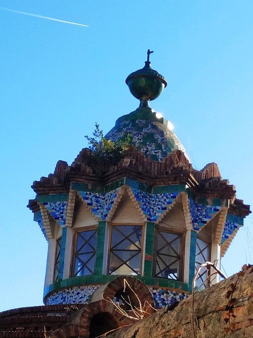 Linterna arquitectónica, Gaudí