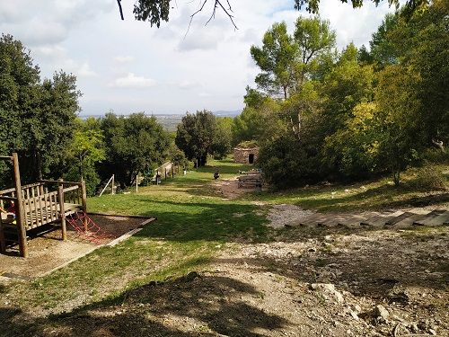 Picnic y juegos infantiles olèrdola