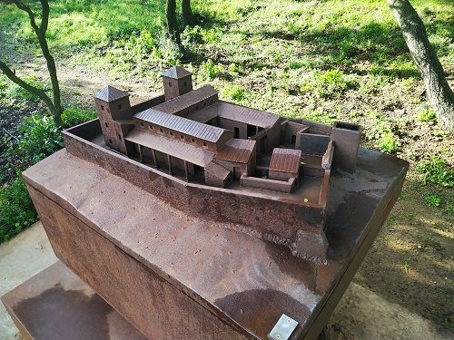 Maqueta de Mons Observans