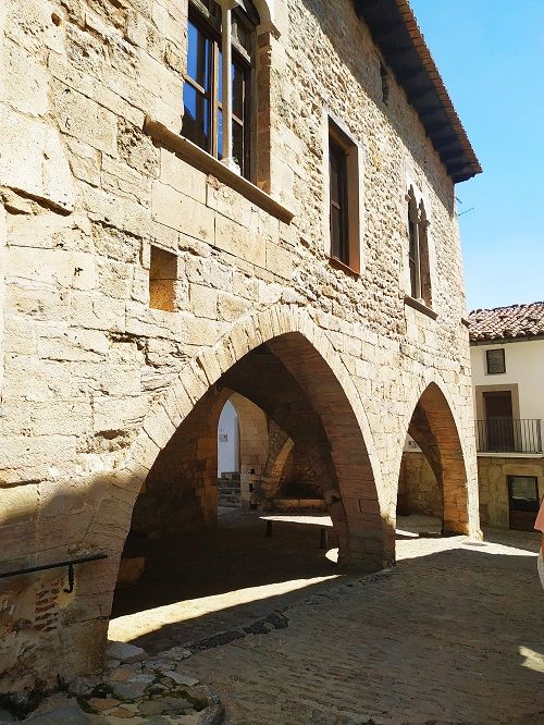 Parte posterior del Ayuntamiento, Ares del Maestre
