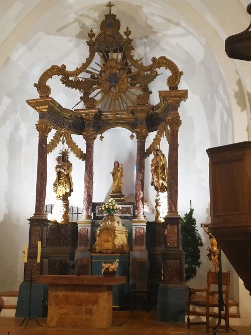 Interior de la Iglesia de Santa Maria de Mercadal