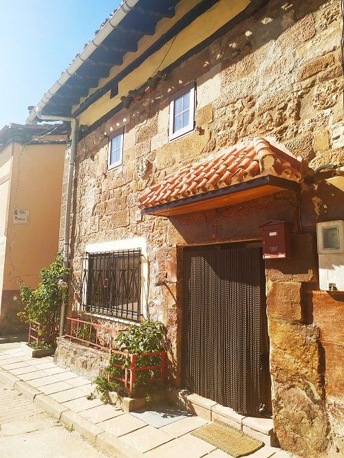 Casa típica, Villasur de Herreros. Sierra de la Demanda