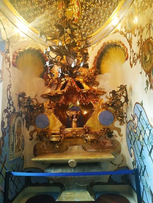 Interior de Capilla, Can Negre, Centre Jujol