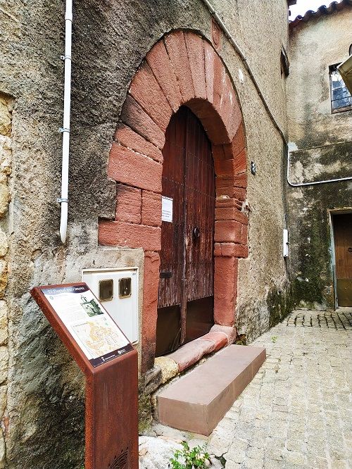 Portal, Casa rectoral