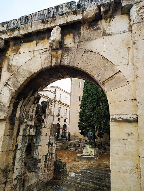 Puerta de Augusto en Nimes