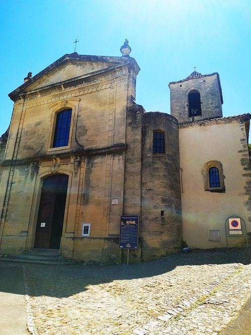 Fachada de la Iglesia de la Asuncion, Vaison la Romaine