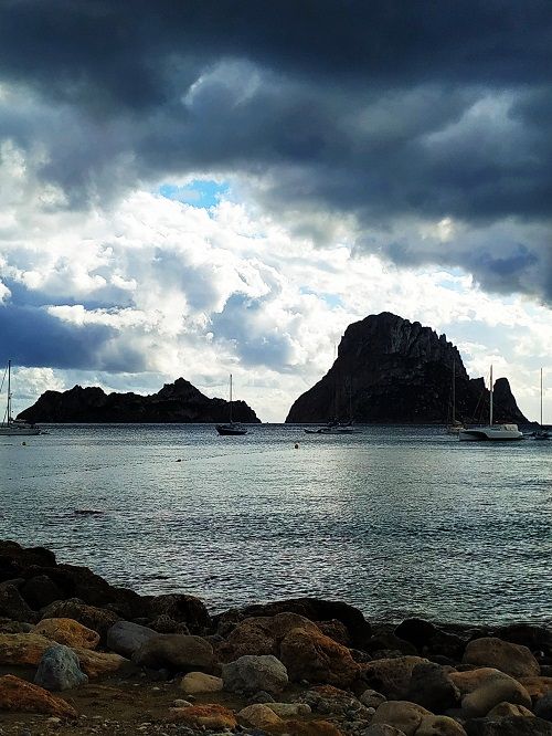 Es Vedrà desde cala d'Hort