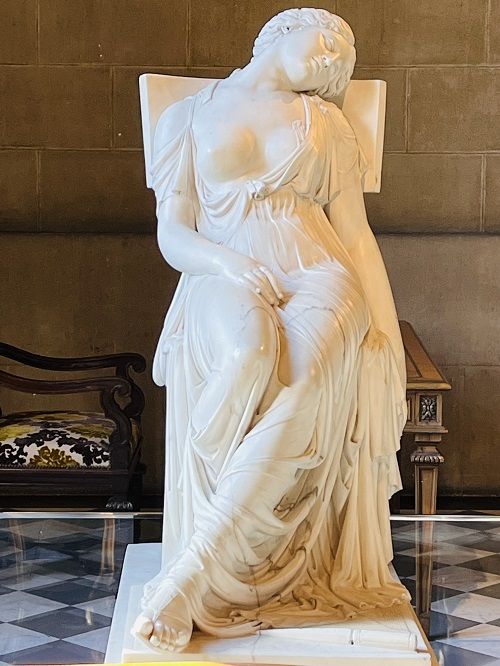 Lucrecia Moribunda, Llotja de Mar