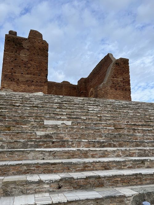 Templo con la triada capitolina, Ostia