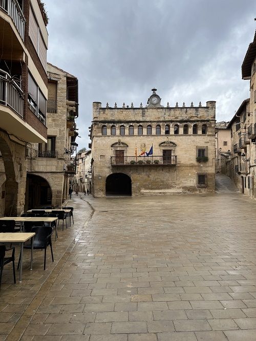 Plaza Mayor, La Fresneda. Matarraña. Teruel
