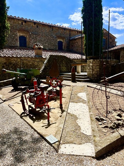 Monumento a Santa Barbara Montecatini Alto