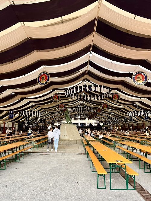 Carpa Oktoberfest, Barcelona