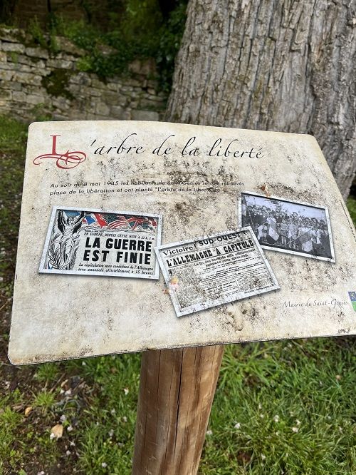 Cartel del arbol de la Libertad Saint Genies