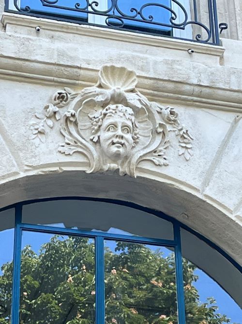 Mascaron en Burdeos