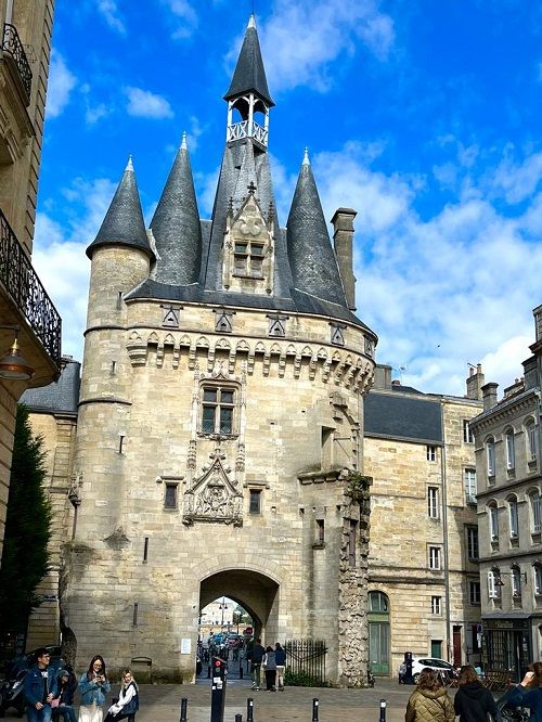 Puerta de Calhau Burdeos Francia