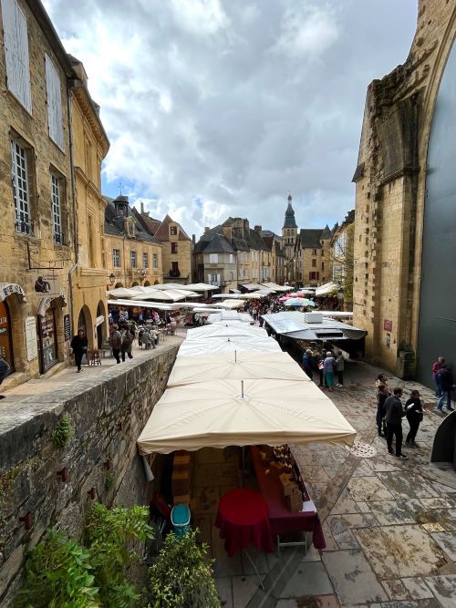Mercado de Sarlat la caneda