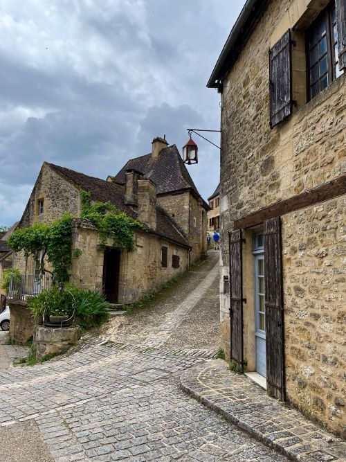 Tejados de pizarra caracteristicos del Perigord