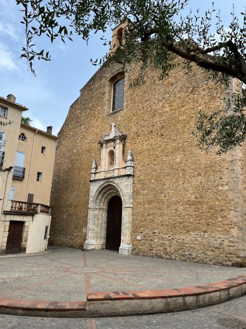 Iglesia de san Pedro Ceret