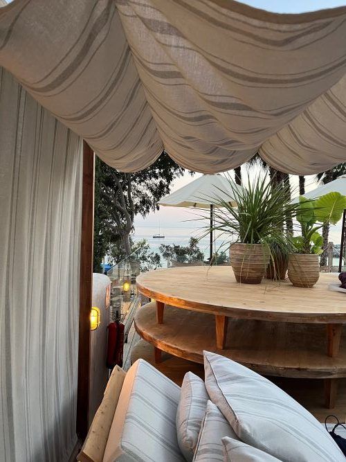 Terraza con vistas al mar Gammarus cala canyelles