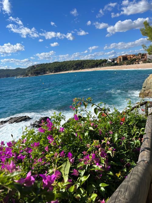 Llegando a Fenals por el camino de ronda de Lloret de mar