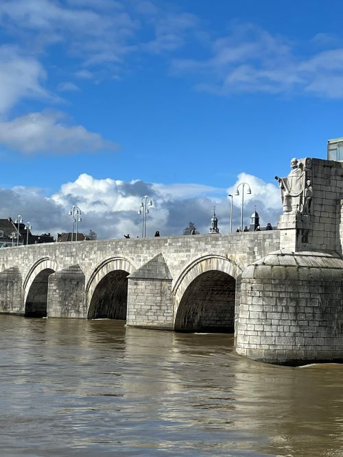 Puente de san Servacio en Maastricht