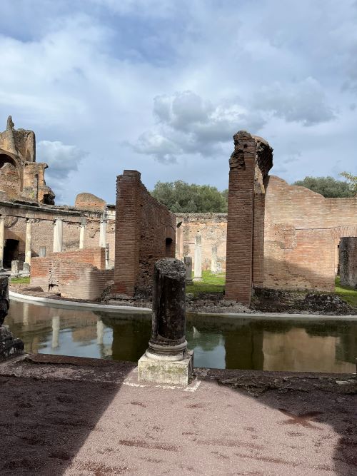 Teatro marítimo en los alrededores de Roma