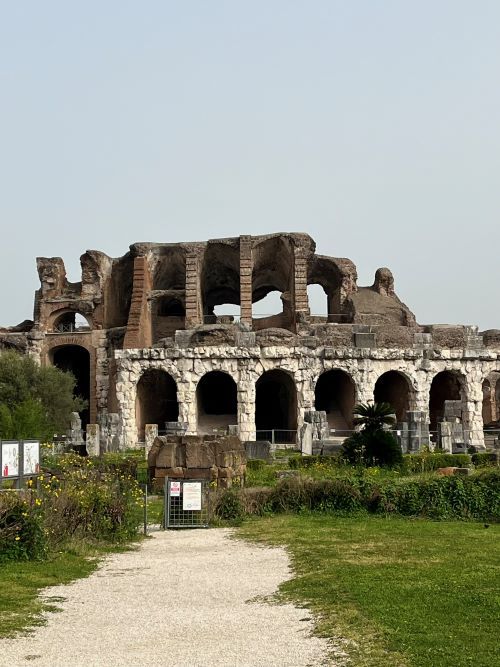 Anfiteatro de capua en santa maria de Capua Vetere