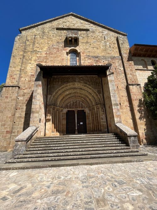 Monasterio puerta speciosa