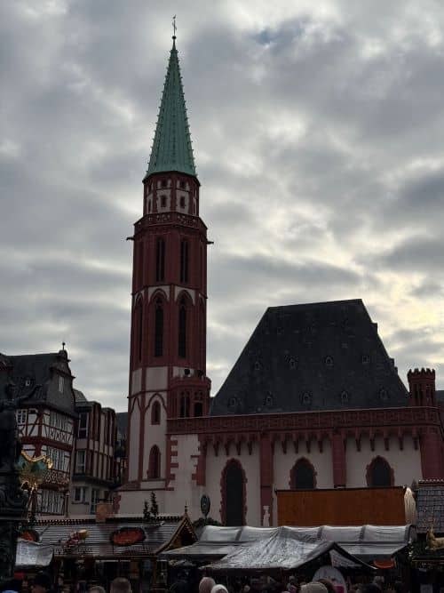 Catedral de los emperadores en Frankfurt, conocida como Kaiserdom