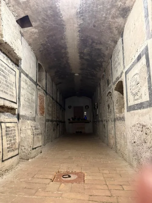 Interior de las catacumbas de Bratislava