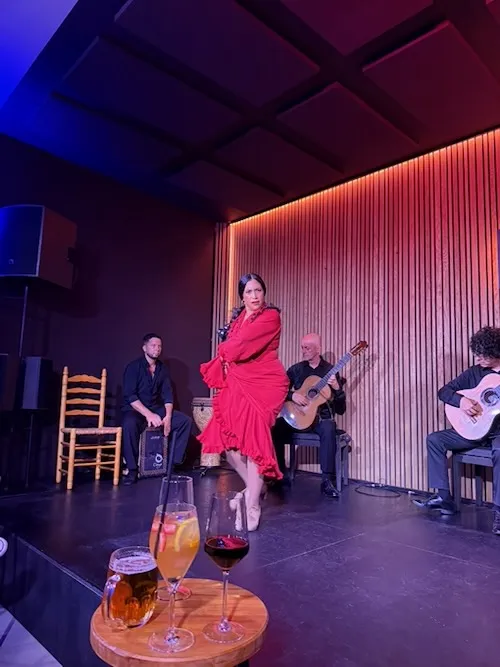 Tablao flamenco la Perla del Born